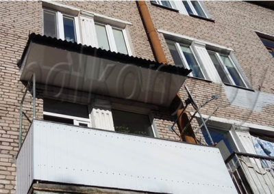 nezavisemoya-kruhy-balkon